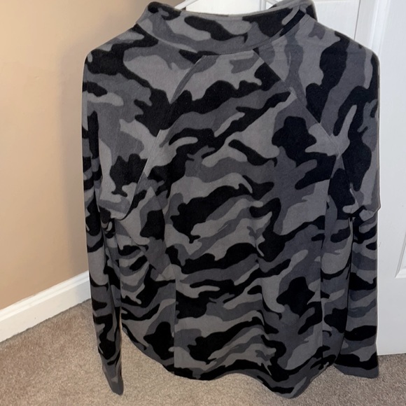 Old Navy Active Fleece - L - Picture 2 of 4